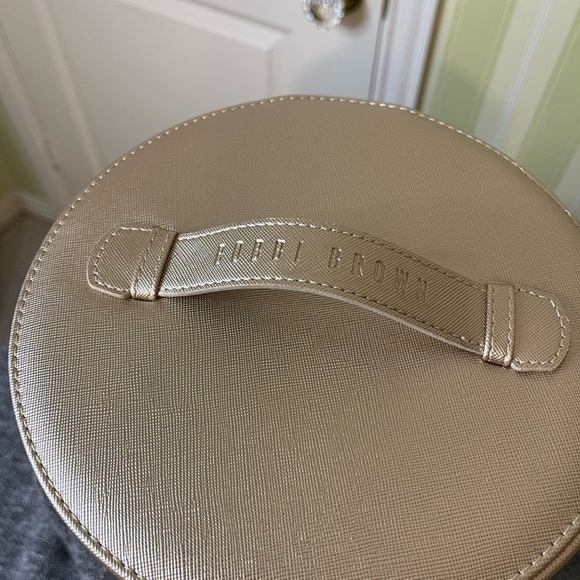 Bobbi Brown Make Up Case
Gold - Picture 4 of 4